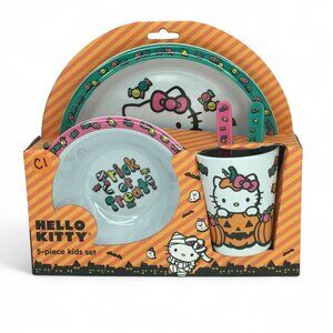 Hello Kitty Trick or Treat 5-Piece Kids Mealtime Set Halloween Theme Melamine Ne
